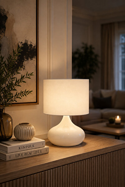 White West inn House White Ellipse Table White Fabric Lamp Hat
