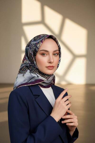 Vissona %100 Twill İpek Şal Desenli Mürdüm - Lacivert Renkli 90x90 Eşarp Diki...