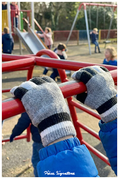 PIECE SIGNATURE 100% Acrylic, Stretch Fabric Colors Boys' Gloves (Ages 4-10)
