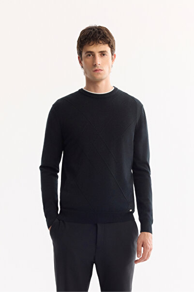 Avva Men's Black Crew Neck Soft Touch Textured Knitwear Regular Fit Sweater A...