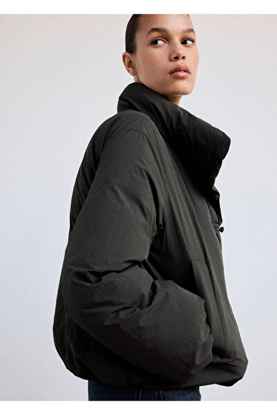 MANGO Woman Quilted toggle anorak