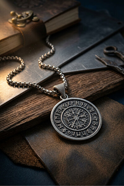 Begondio Viking Handcrafted Stainless Steel Chain Men's Necklace