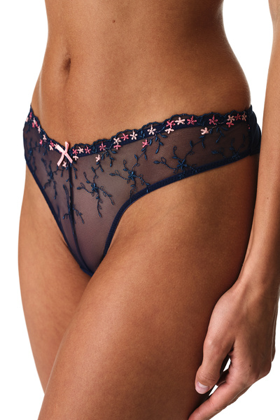 Penti Marineblaue, bestickte, geblümte brasilianische Unterhose