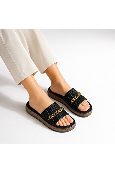rs riva shoes شبشب نسائي من RIVA بسلسلة ذهبية ونعل سميك ونعل سميك من مادة EVA...