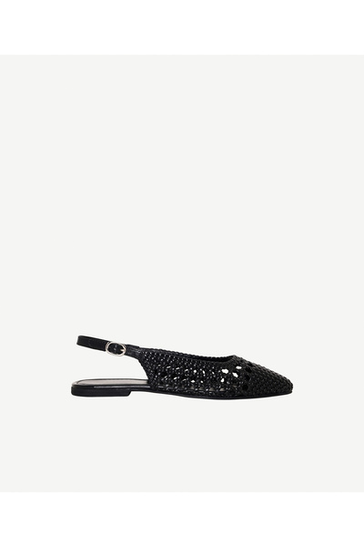 Yargıcı Open Back Pointed Toe Knitted Shoes