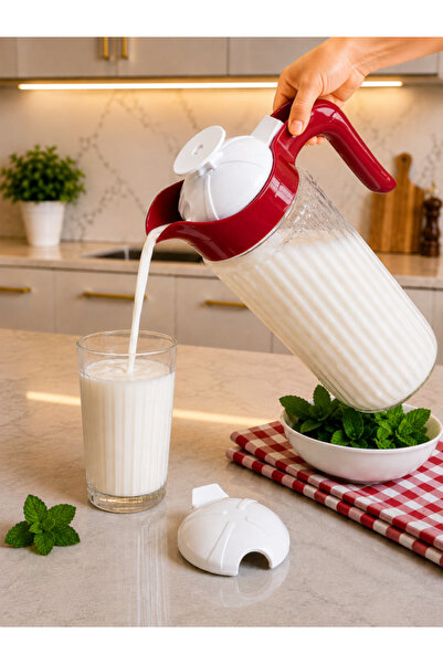 1500 cc Kırmızı Kapaklı Cam Ayran Karıştırma Sürahisi (yedek kapaklı)