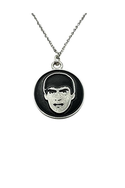 Herşey Nota Retro Portrait Medallion Necklace – Unisex Minimal Design