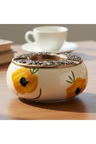 sharp&art Large Size Chinese Ashtray with Flower-Patterned Metal Lid (with 11...