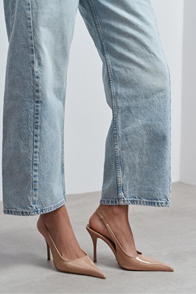 NİŞANTAŞI SHOES Γυναικεία παπούτσια με τακούνι Gloria Ten με λεπτομέρεια από ...