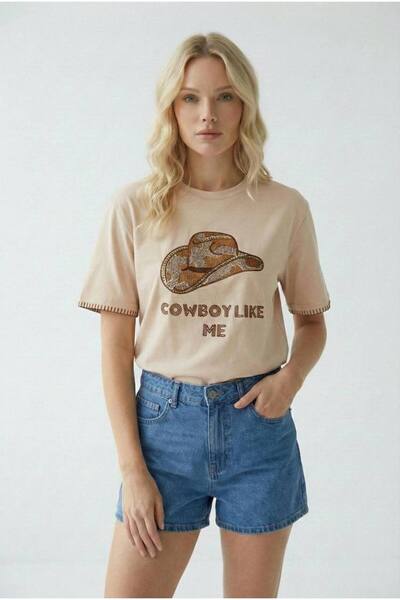 Kovboy Şapka Nakışlı Boncuk İşlemeli T-Shirt