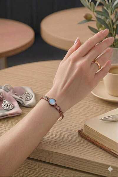 DOĞA KUTUSU سوار نحاسي نسائي عتيق الطراز من الأحجار الطبيعية من أوزاليت لأبرا...