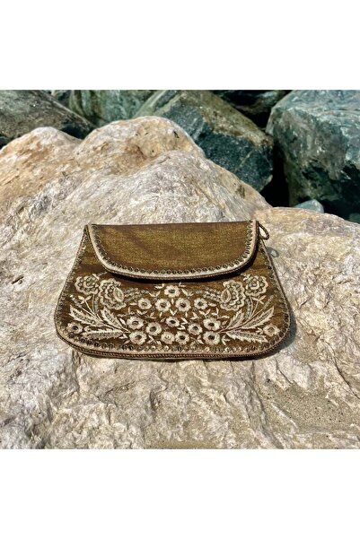 Tohfa Luxe Nazeera Embroidered Clutch – Deep Bronze Silk with Antique Gold Fl...