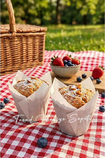 Trend Hediye Sepeti Beyaz Klasik Lale Kapsül Muffin Kek Kalıbı , Cupcake Tulip
