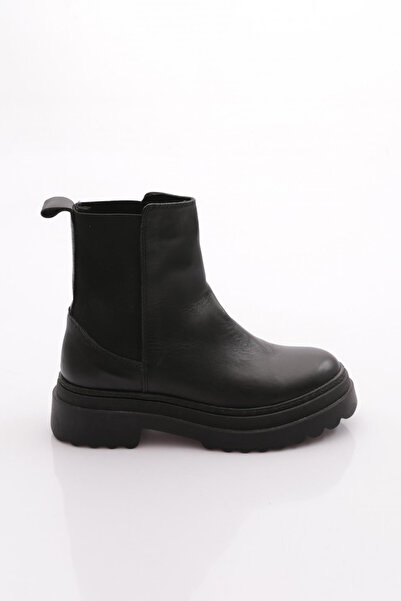 DGN 345-t Women's Thick Sole Stretch Detailed Boots
