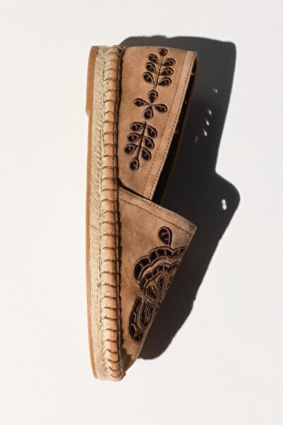 H&M Nakış İşlemeli Süet Espadril