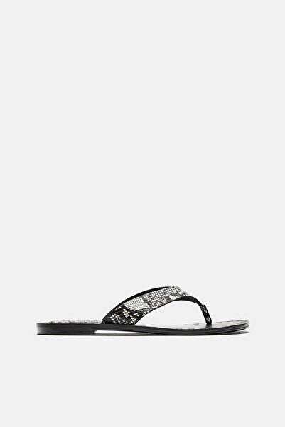 Pull & Bear Zımbalı düz sandalet