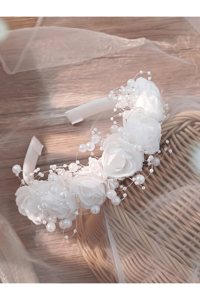 Take Two By Styli White Floral Embellished Hairband