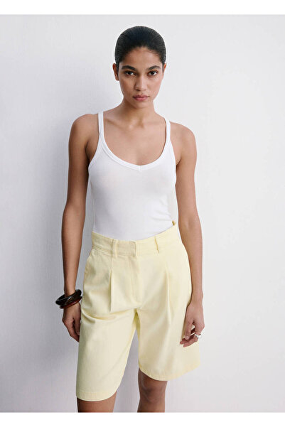 MANGO Woman Straight Bermuda shorts with buckle detail