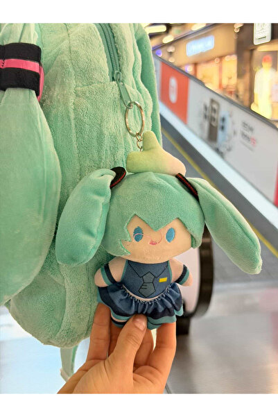 Miku Hatsune karakterli pelüş anahtarlık