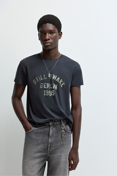 LEFTIES Soluk efektli baskılı t-shirt