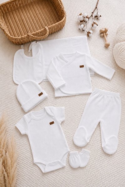 Pure Boutique Set bebe nou nascut 7 piese alb din bumbac premium cu body si p...