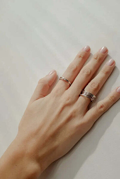 Lisa&Co. Joyful Silver Ring 52 mm / Rhodium plated silver