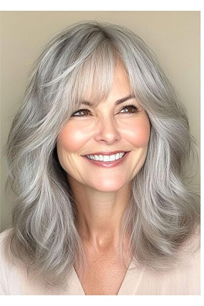 OEM Short brown layered wig for women with look, synthetic hair, 30 cm