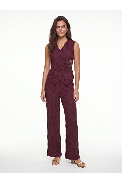 ONLOOX Plum Wrinkled Fabric V-Neck Sleeveless Straight Cut Draped Buckle Acce...
