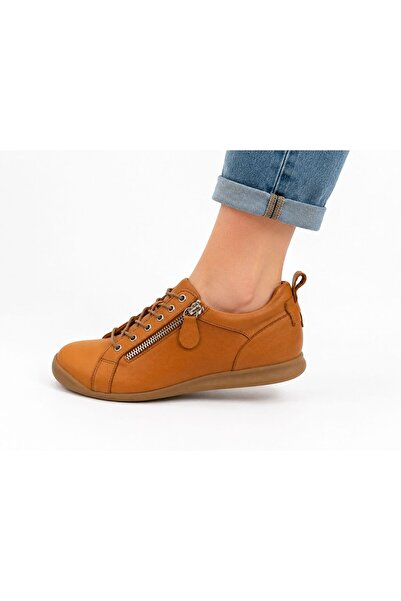 PAPUCUMUN DÜNYASI Women's Genuine Leather Casual Sneaker with Side Zipper Detail