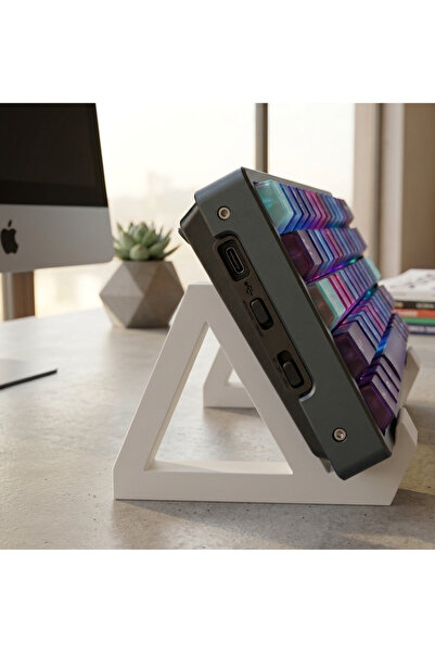 Noveria Tech Universal Klavye Dikey Standı – Masaüstü Klavye Saklama Standı
