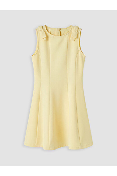LC Waikiki Esvab • Modern & Distinctive Girls' Dress with Bow Detail