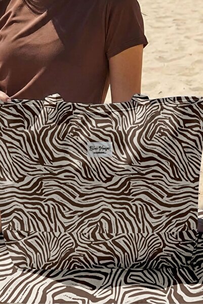 OBJE Women's Cream Patterned Handle Beach Bag