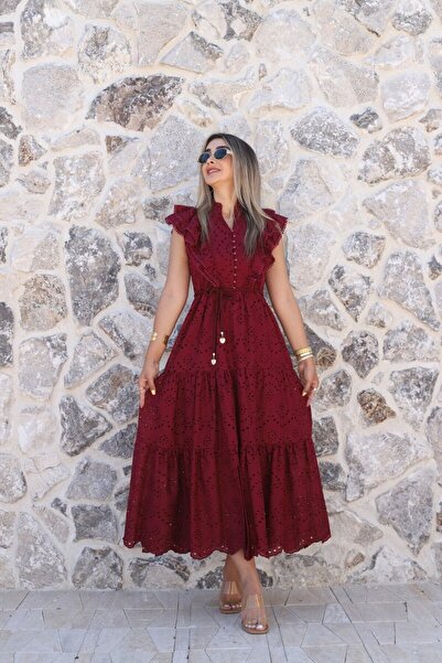bytugcekaya Burgundy Ruffled Front Zero-Sleeve Scallop Dress