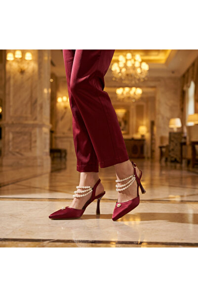 Letafia Alison Burgundy Pearl Detailed Heeled Shoes