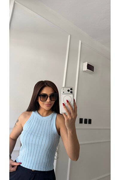 Daves Blue Stone Detailed Zero-Sleeve Blouse