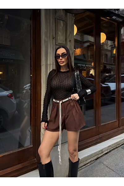 Caddebostan Moda شورت قصير مطوي عالي الخصر مع حزام شبكي، شورت صيفي أنيق للاست...