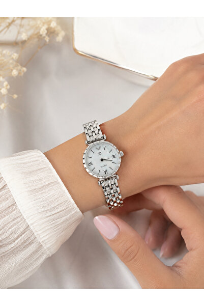 Coliseum Elegance Silver Kadın Kol Saati Taş İşlemeli Çerçeve Çelik Kordon Qu...