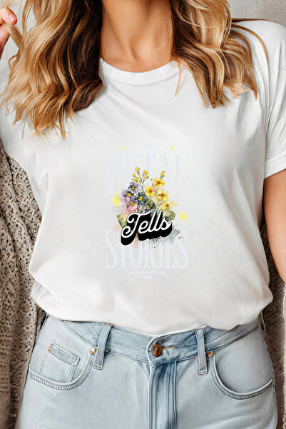 Sarah's Boutique Women's T-shirt – 100% cotton – Every Tells