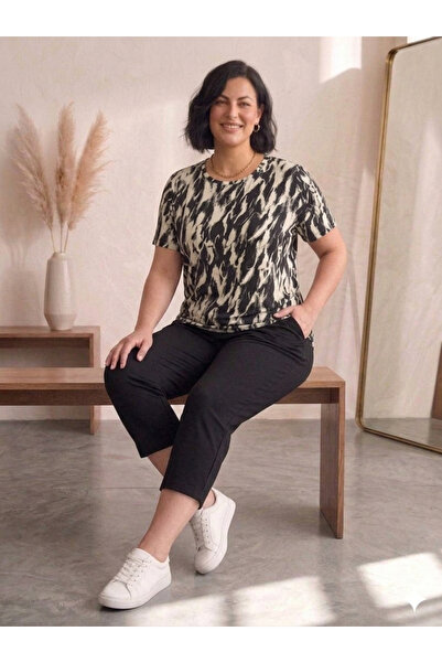 Vinola Capri suit