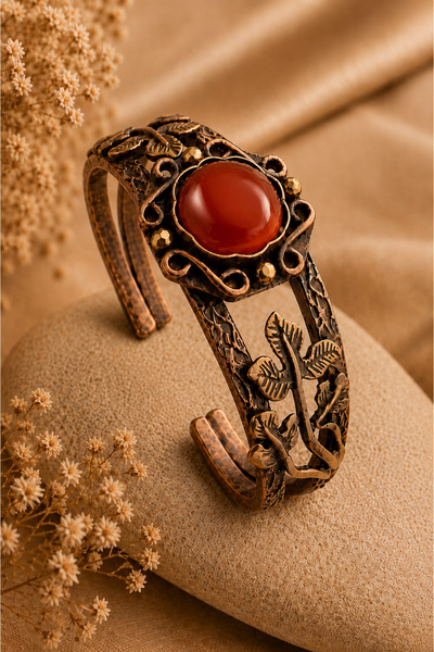 İyyaKee Women's Carnelian Stone Copper Bracelet with Leaf Figure, Authentic D...