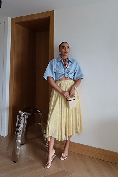 Özge Özgenç Embroidered Midi Skirt