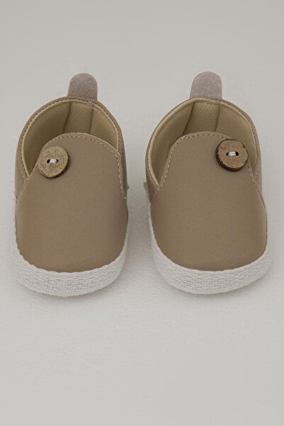 Bebiccino Baby Boy Booties Shoes with Jut Buttons, Size 18-19, Mink