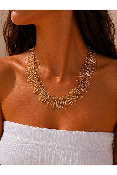 Girift Vintage Zeur Gold Stylish Design Necklace with Pendant