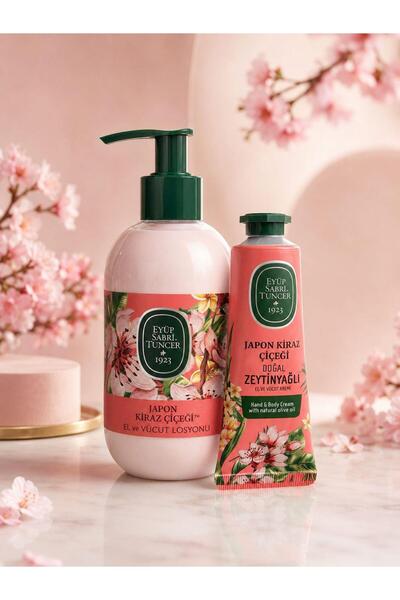 Eyüp Sabri Tuncer Japanese Cherry Blossom Dual Care Set