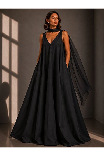 ALYEL NAKER V-Neck & A-Line Maxi Length Regular Black Poplin Casual/Stylish D...