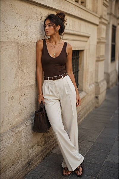 Lesy Front Back V Neck Body