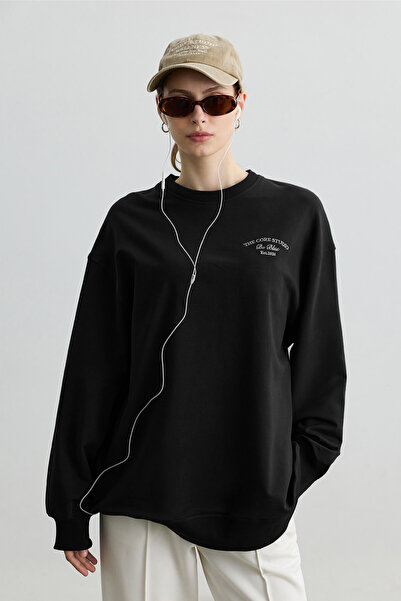 BE BLUE CRNA DUGA SWEATSHIRT SA HRAČENIM VRATOM