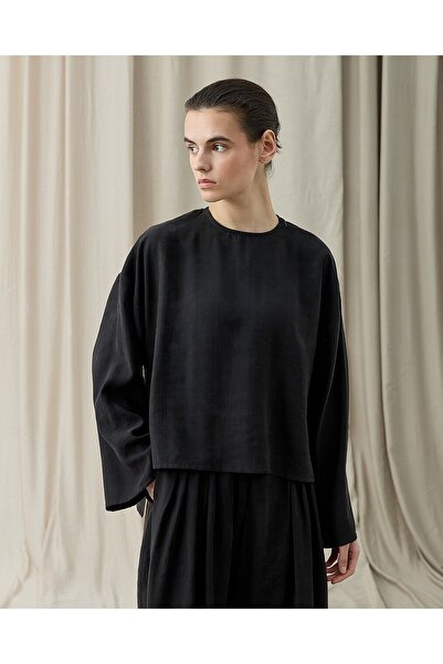 Aybikestil Tencel Yırtmaçlı Must Bluz Siyah
