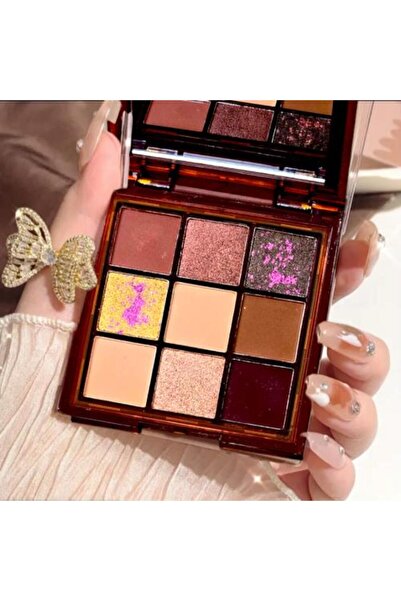 real beauty Eyeshadow No. 2 from Chocolate