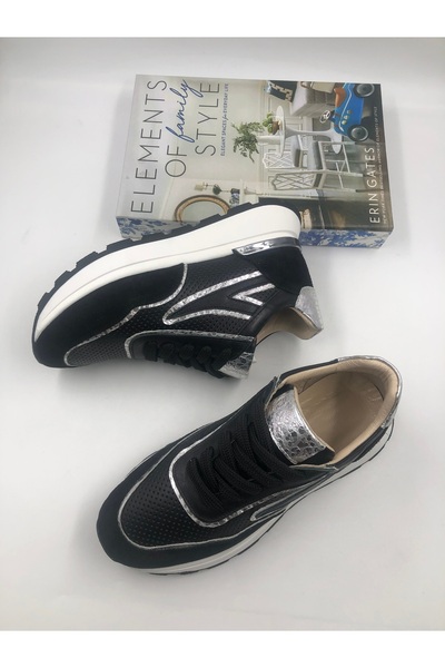 WOTS FASHION Wots Genuine Leather Sneaker